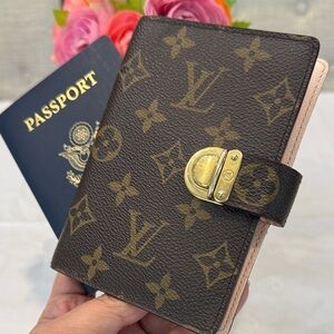 Authentic Louis Vuitton Brown Monogram Passport Cover